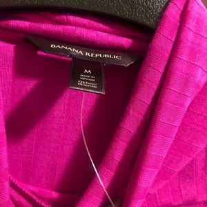 NWOT Hot Pink BR Turtleneck